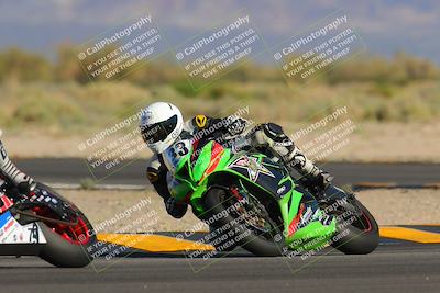 media/Oct-29-2022-CVMA (Sat) [[14c0aa3b66]]/Race 8 Supersport Middleweight/Folder 2/